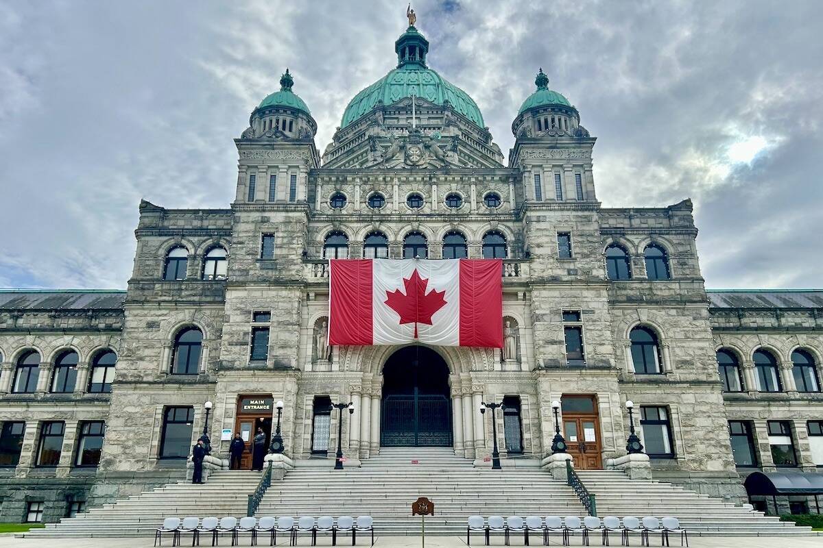 B . C . Conservatives announce leadership rules , $115 k fee , May 30 date for new leader